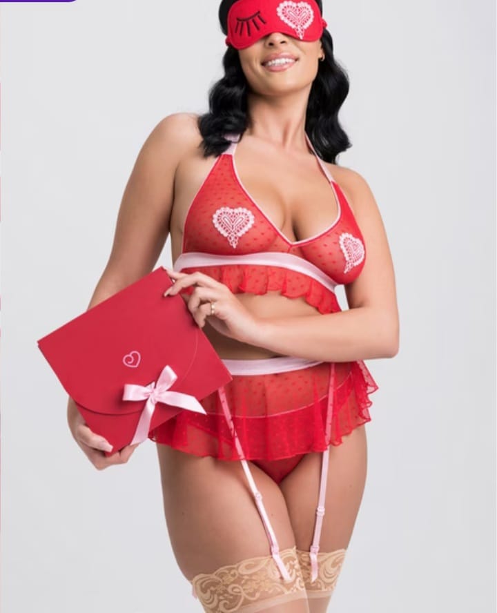 Lingerie couples